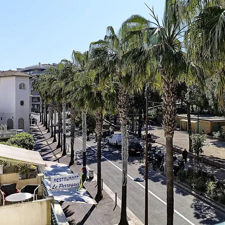 Appartement Au Coeur De Juan-les-pins, Magnifique Appartement, Clim, 30m De La